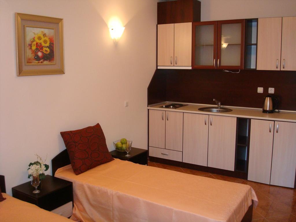 Saint Elena Apartcomplex Слънчев бряг Екстериор снимка