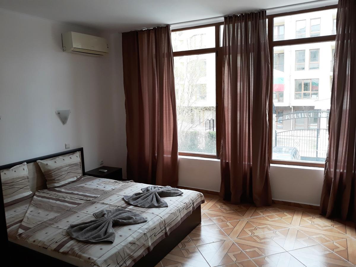 Saint Elena Apartcomplex Слънчев бряг Екстериор снимка