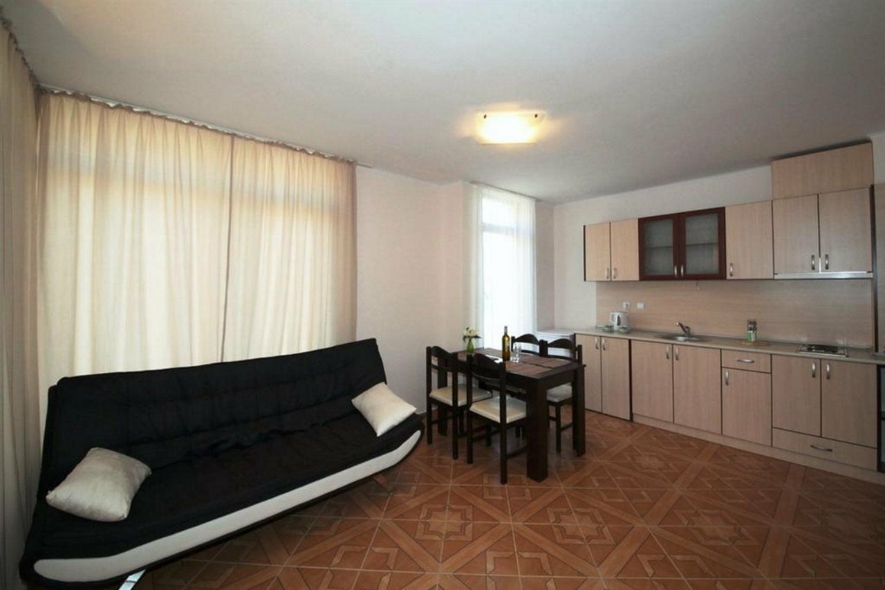 Saint Elena Apartcomplex Слънчев бряг Екстериор снимка
