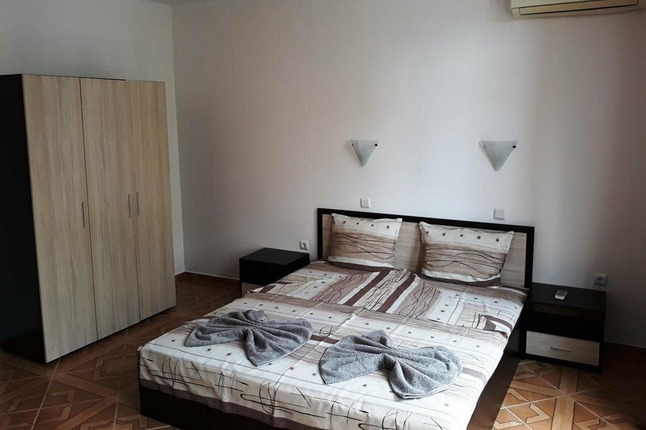 Saint Elena Apartcomplex Слънчев бряг Екстериор снимка