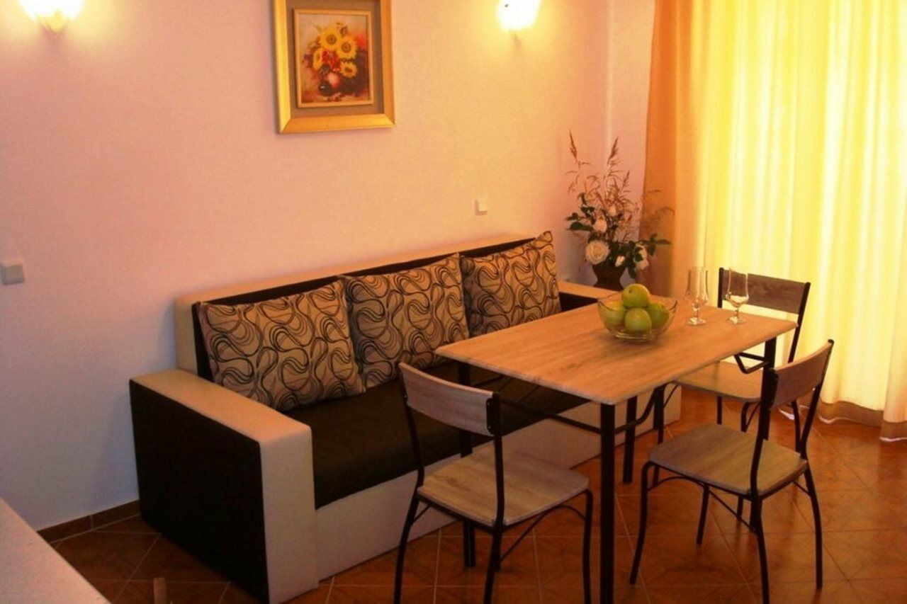 Saint Elena Apartcomplex Слънчев бряг Екстериор снимка